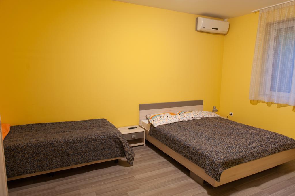 Farkasverem Vendeghaz Hotel Nyírtura Værelse billede